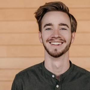 Meet your Posher, Daniel